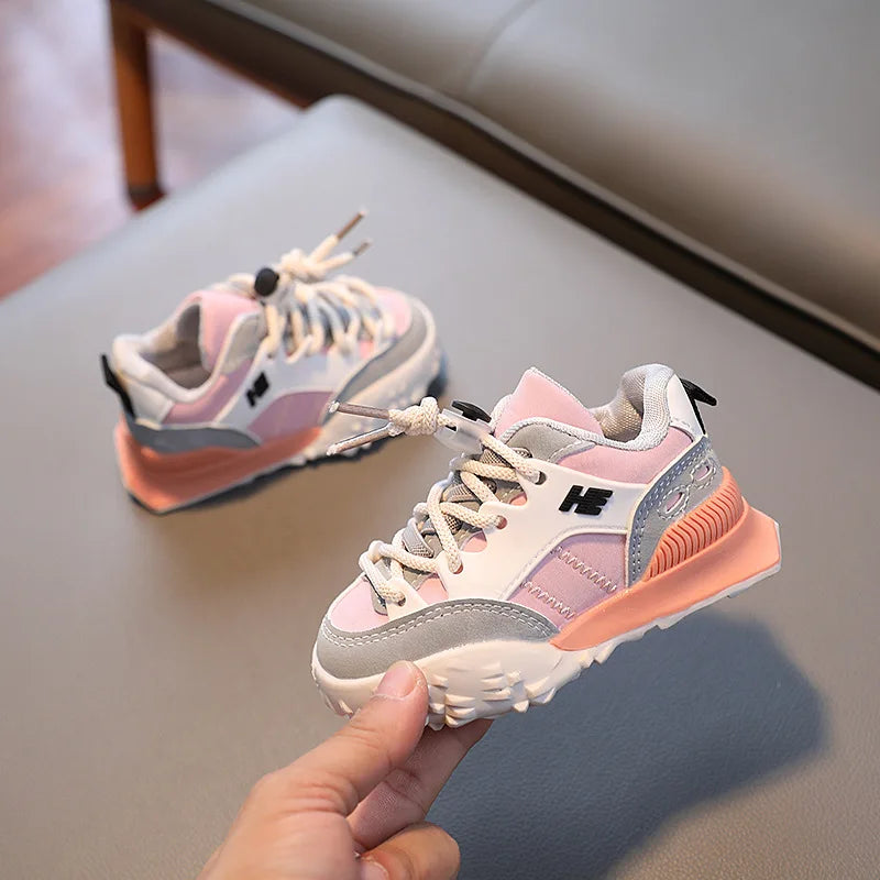 BowLift | Modern Children's Sports Shoes – Stylish Look with Comfort and Stability