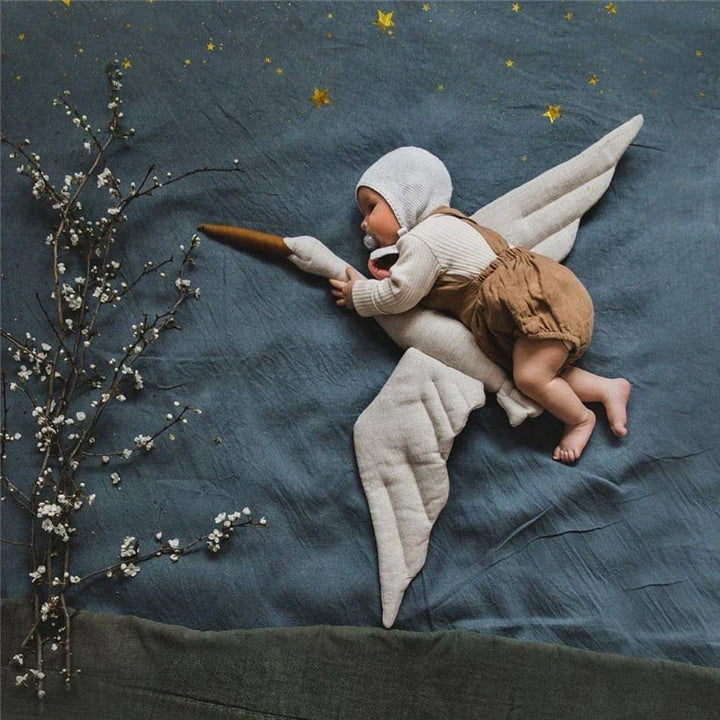 BowLift | Specifically for children's rooms – Decorative swan hanging decor for a magical atmosphere
