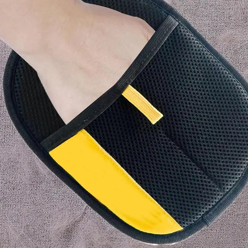 BowLift | PurrBrush Grooming Glove – Hair-Free Pet Care and Massage Moment