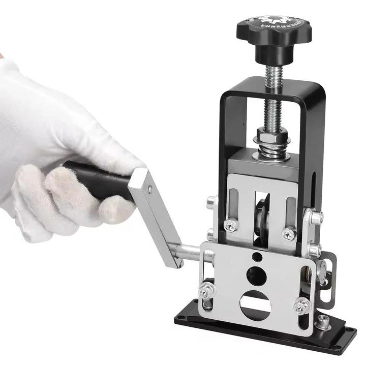 BowLift | Manual Wire Stripper