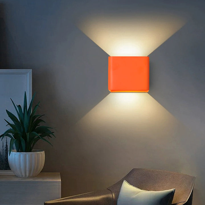 Square wall lamp with unique design Bowlift