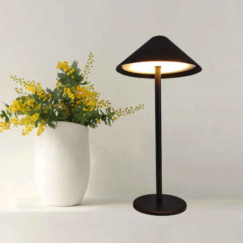 BowLift | Elegant Wireless Desk Lamp with Adjustable Lighting and Luxury Design