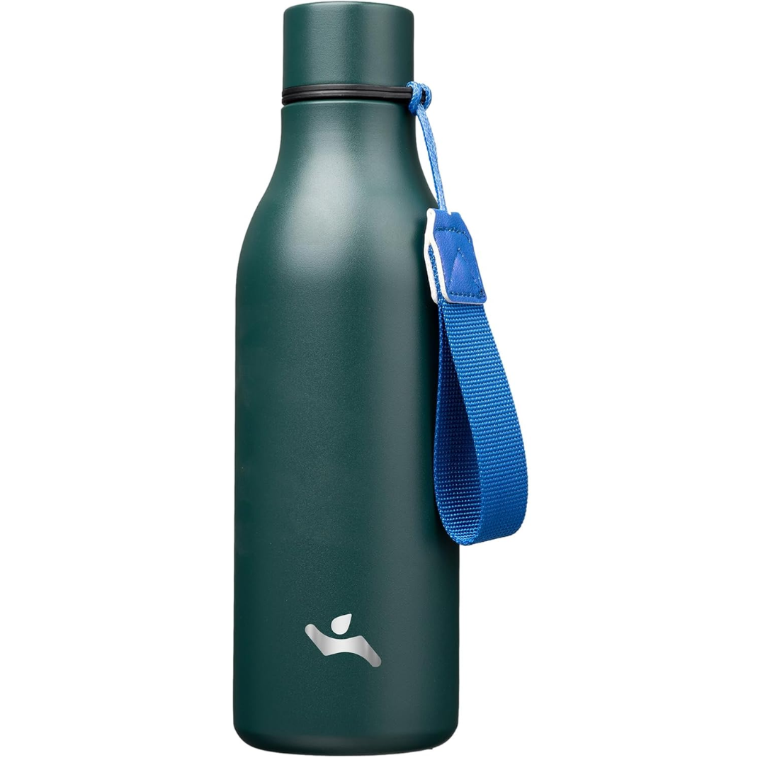 BowLift | Isolated stainless steel water bottle with strap