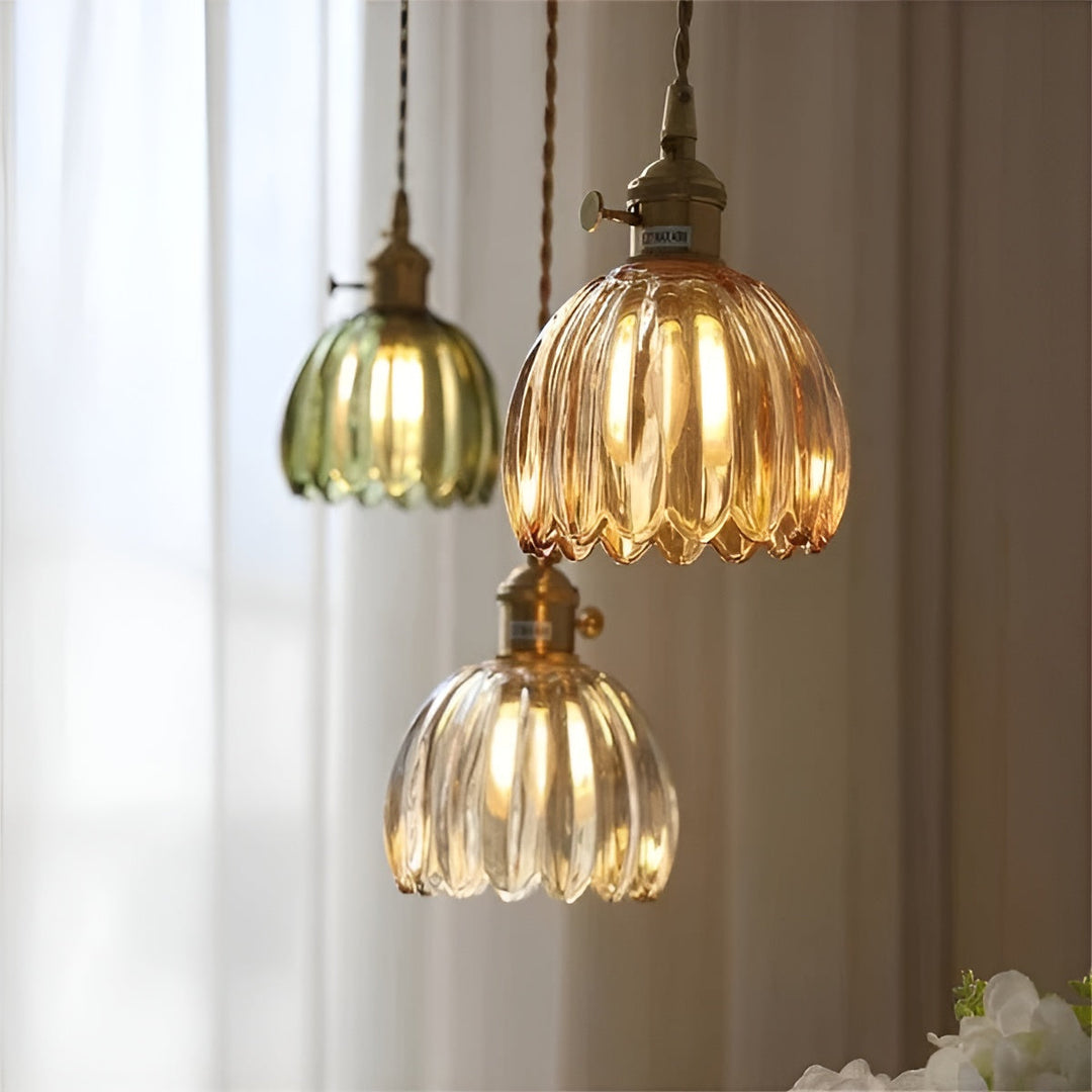 Pendant light with flower glass – Japanese design for cozy rooms | Bowlift