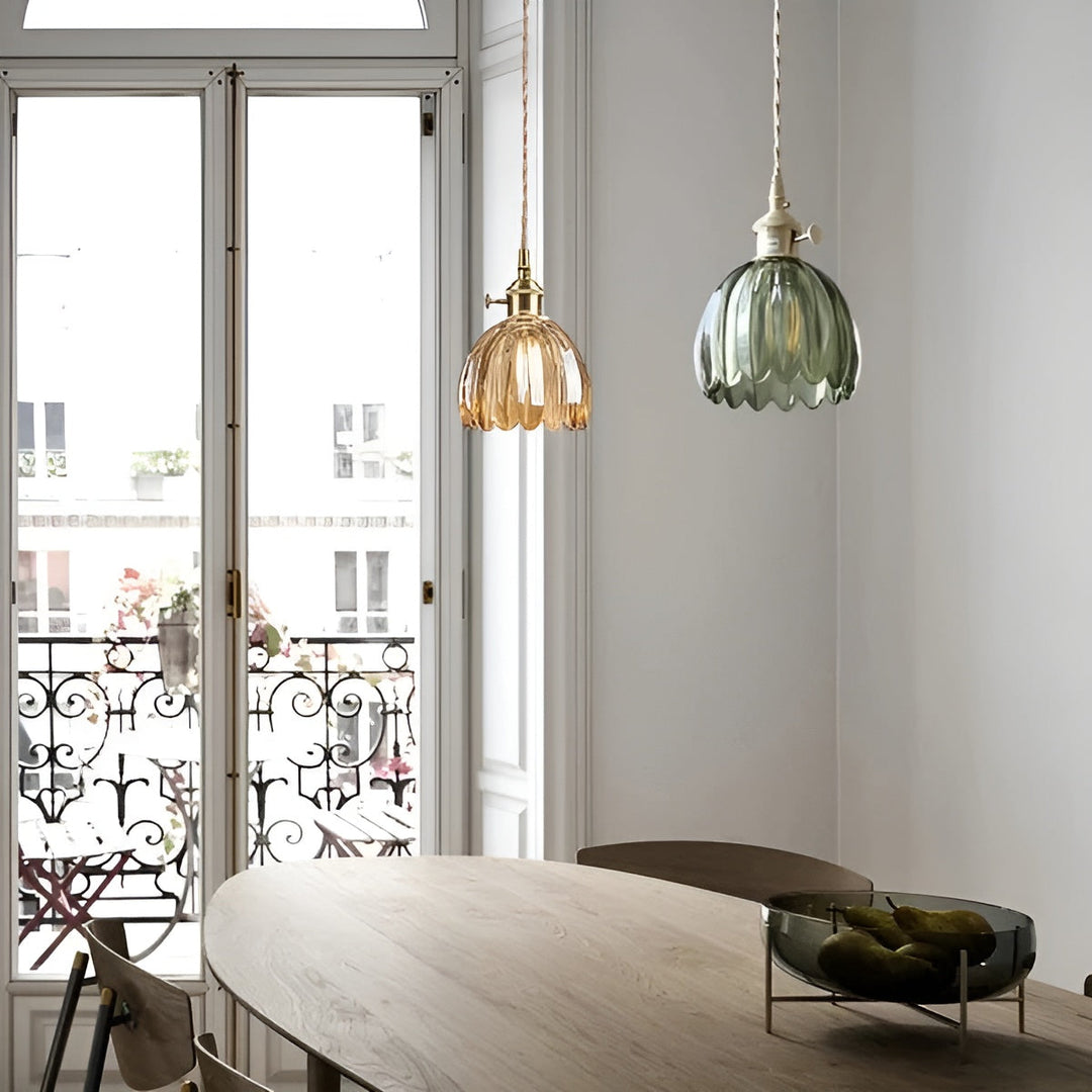 Pendant light with flower glass – Japanese design for cozy rooms | Bowlift