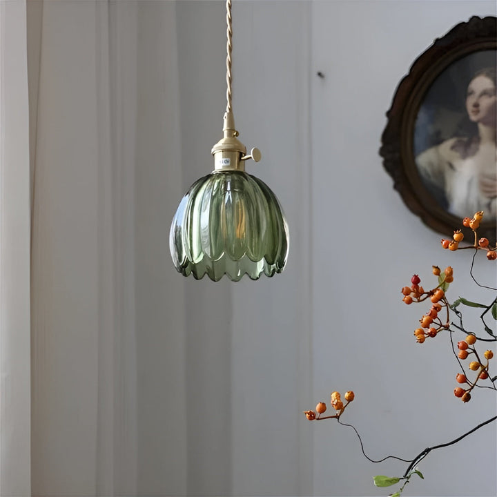 Pendant light with flower glass – Japanese design for cozy rooms | Bowlift