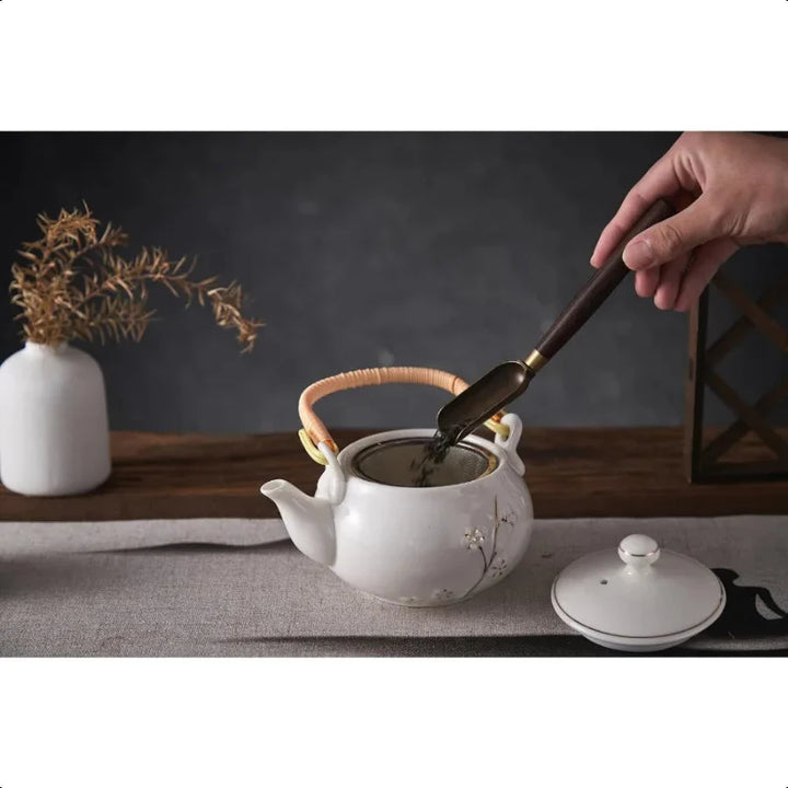 Japanese Tea Pot White Porcelain Chinese Teapot with Stainless Infuser | Bowlift