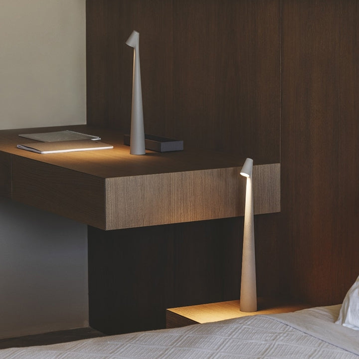 BowLift | Sculpting Table Lamp Wireless LED Lamp Solid Aluminium 10000mAh Battery 3-Level Dimming CRI 90 USB-C Charging Port Warm White 2700K