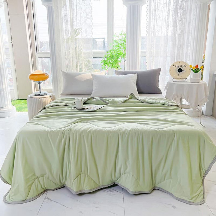 Cooling Ice Silk Summer Comforter machine washable | Bowlift