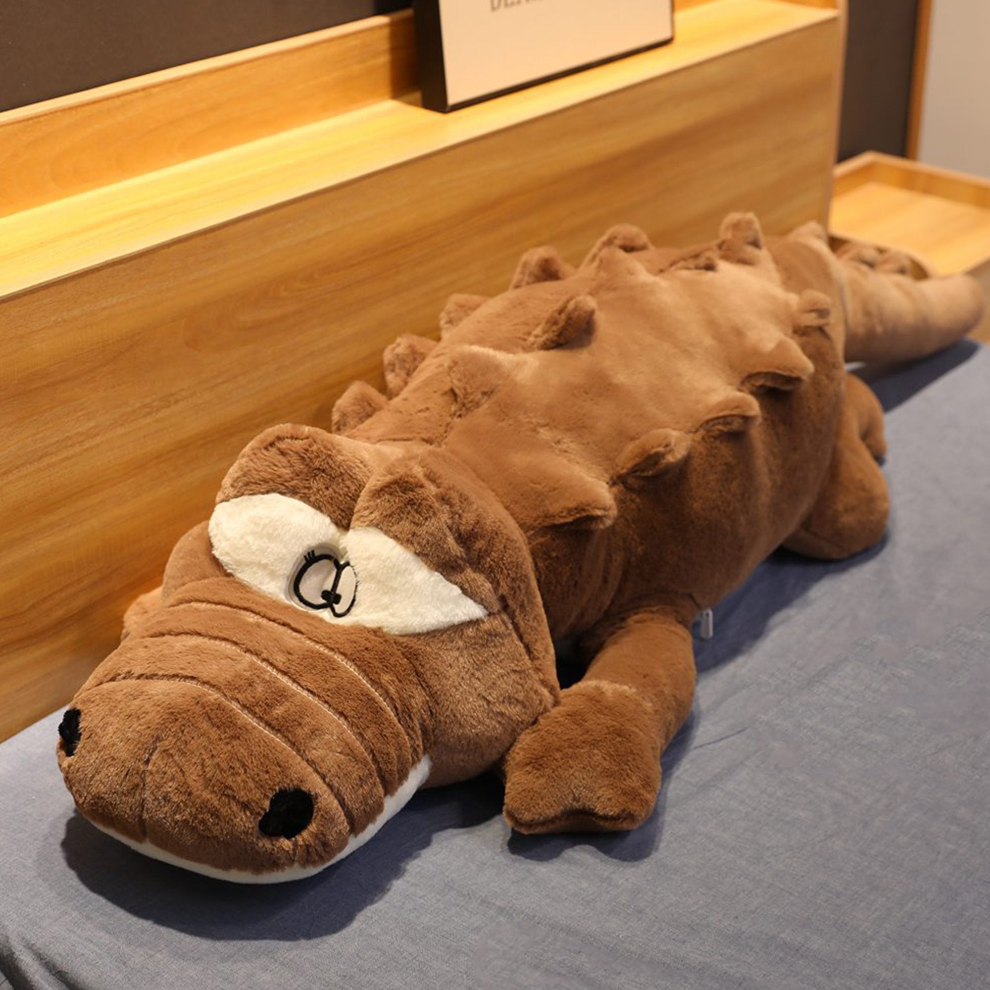 BowLift | Giant Crocodile Companion Plush