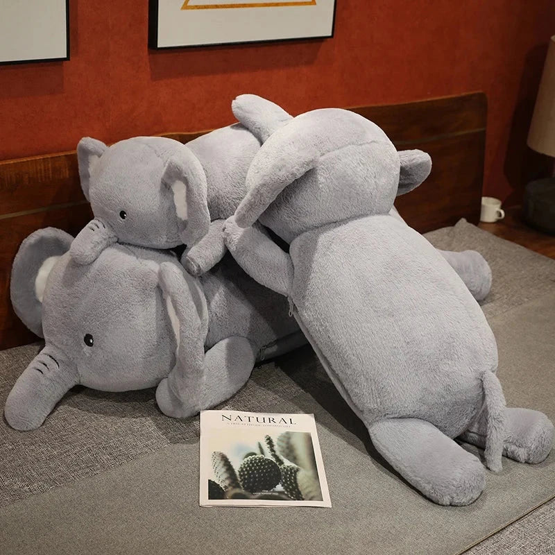 BowLift | Fluffy Laying Elephant Family