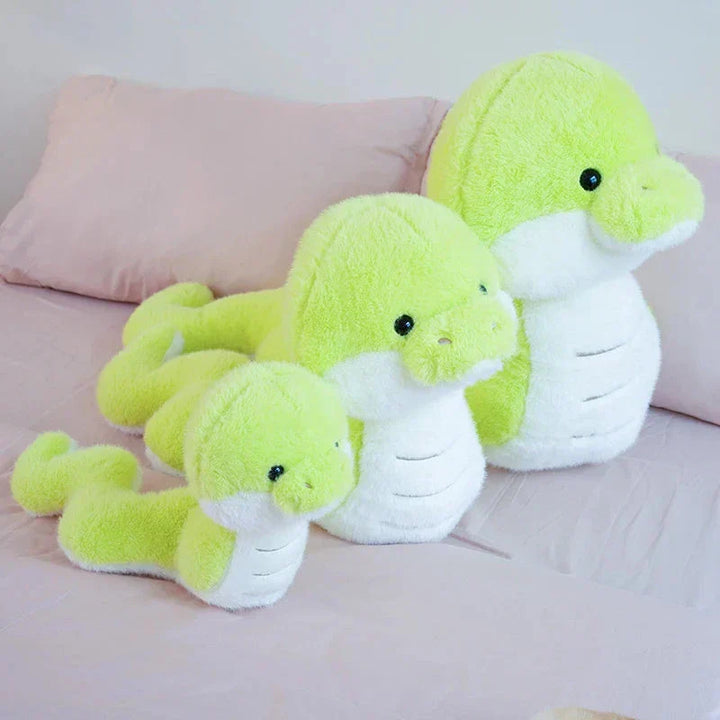 BowLift | Noodles the Long Green Fluffy Snake