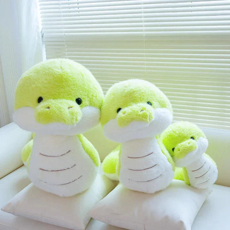 BowLift | Noodles the Long Green Fluffy Snake