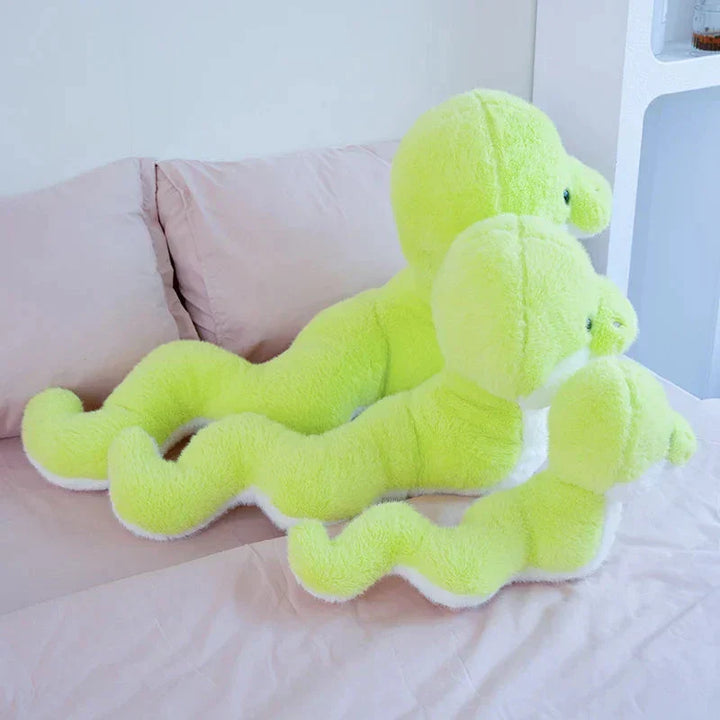 BowLift | Noodles the Long Green Fluffy Snake