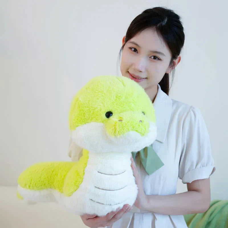 BowLift | Noodles the Long Green Fluffy Snake
