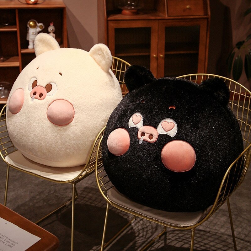 BowLift | Perky Pigs Ball Plushie