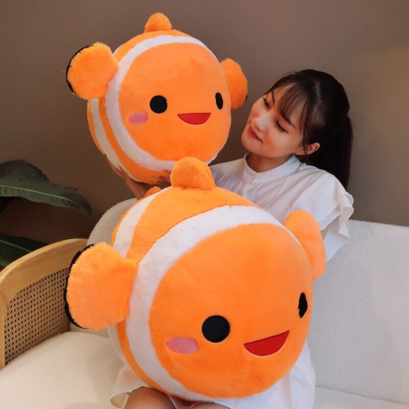 BowLift | Stripes the Cute Clownfish Plush