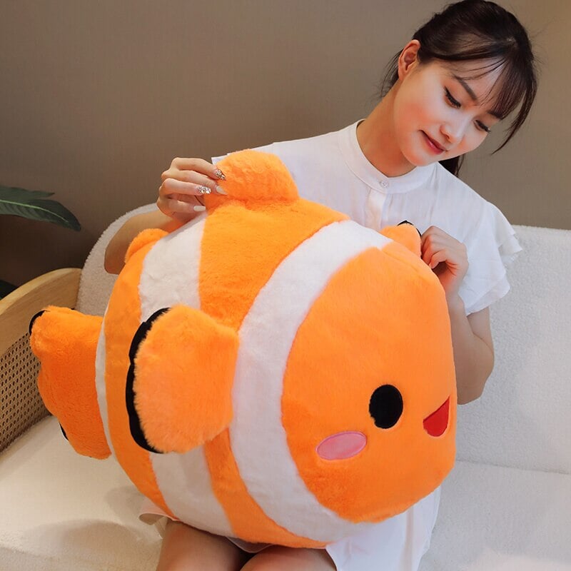 BowLift | Stripes the Cute Clownfish Plush