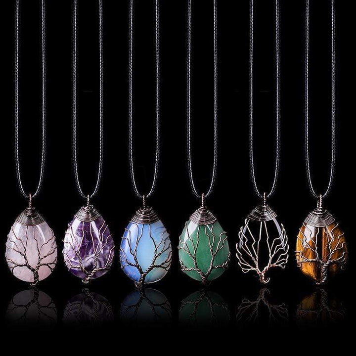Velarien Aventurine Teardrop Necklace Bowlift