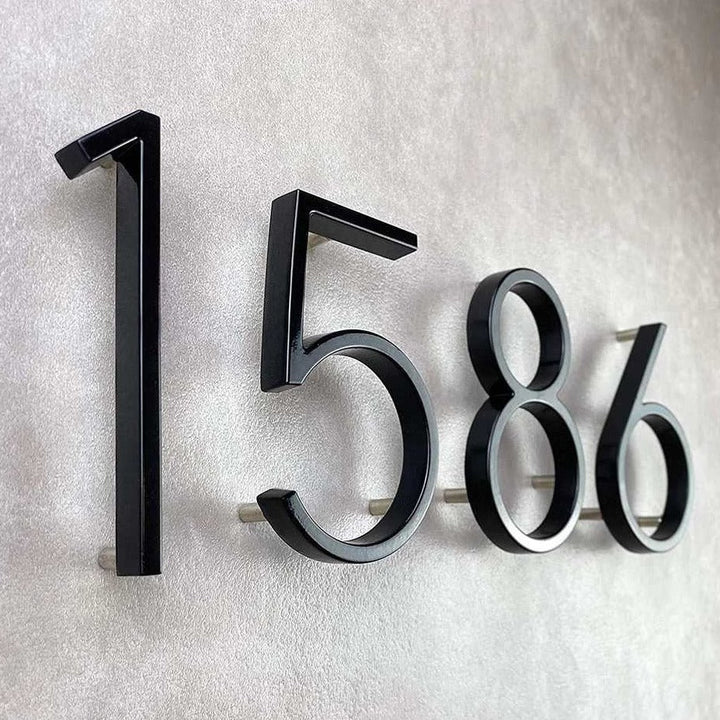 BowLift | Hannah Black House Numbers