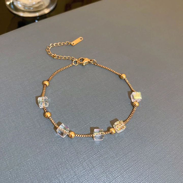 BowLift | Niche Design Crystal Bead Necklace