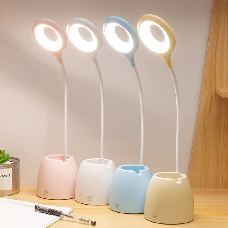 BowLift | Childrens Table Lamp With Phone Holder