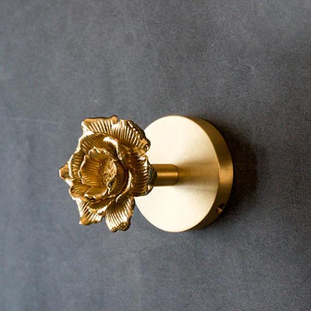BowLift | Gold Brass Wall Hooks – Handmade Animal Designs for Stylish Wall Decoration