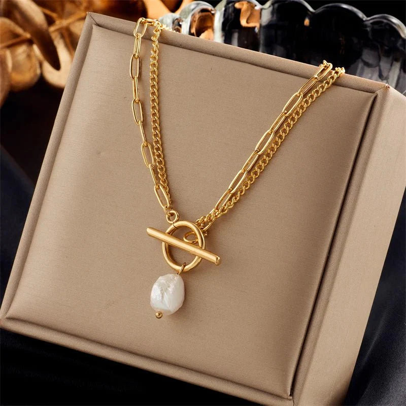 BowLift | Layered Pearl Circle Clasp Necklace