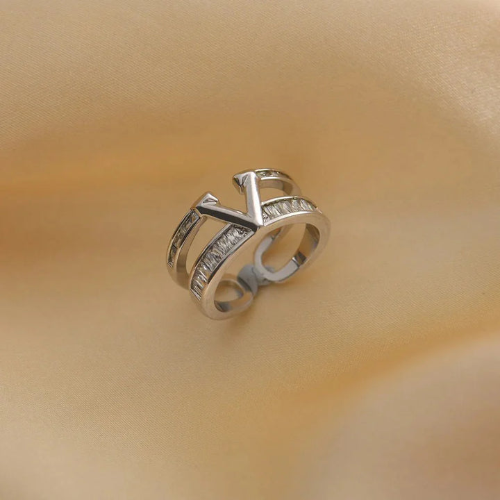 BowLift | Layered "V" Diamond Ring