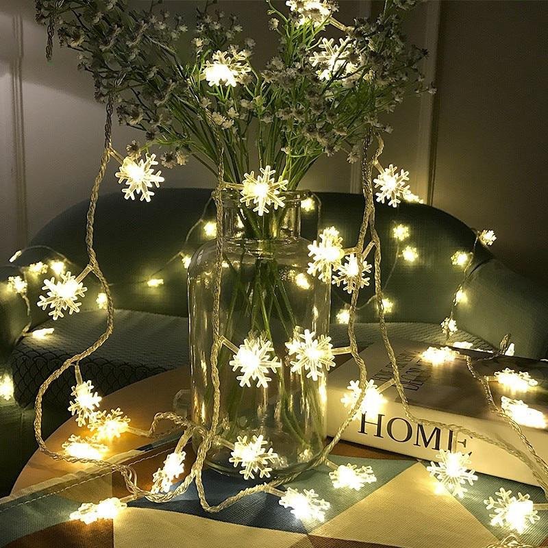BowLift | LED Snowflake Lights - String Garland  Christmas Lights