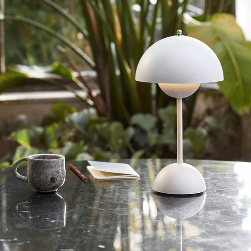 BowLift | LED Table Lamp - MoonGlow