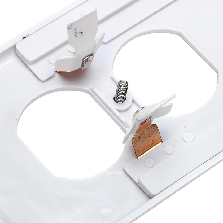 BowLift | Automatic Nightlight Outlet Cover