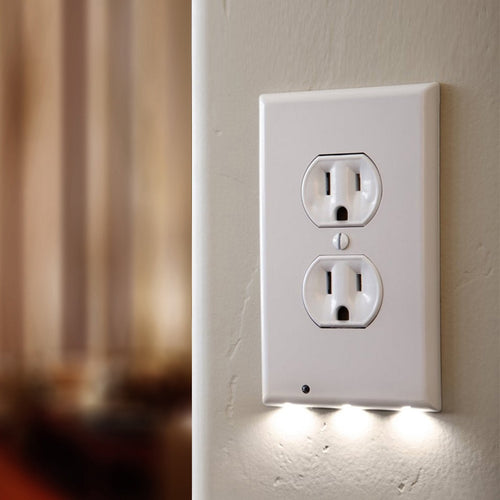 BowLift | Automatic Nightlight Outlet Cover
