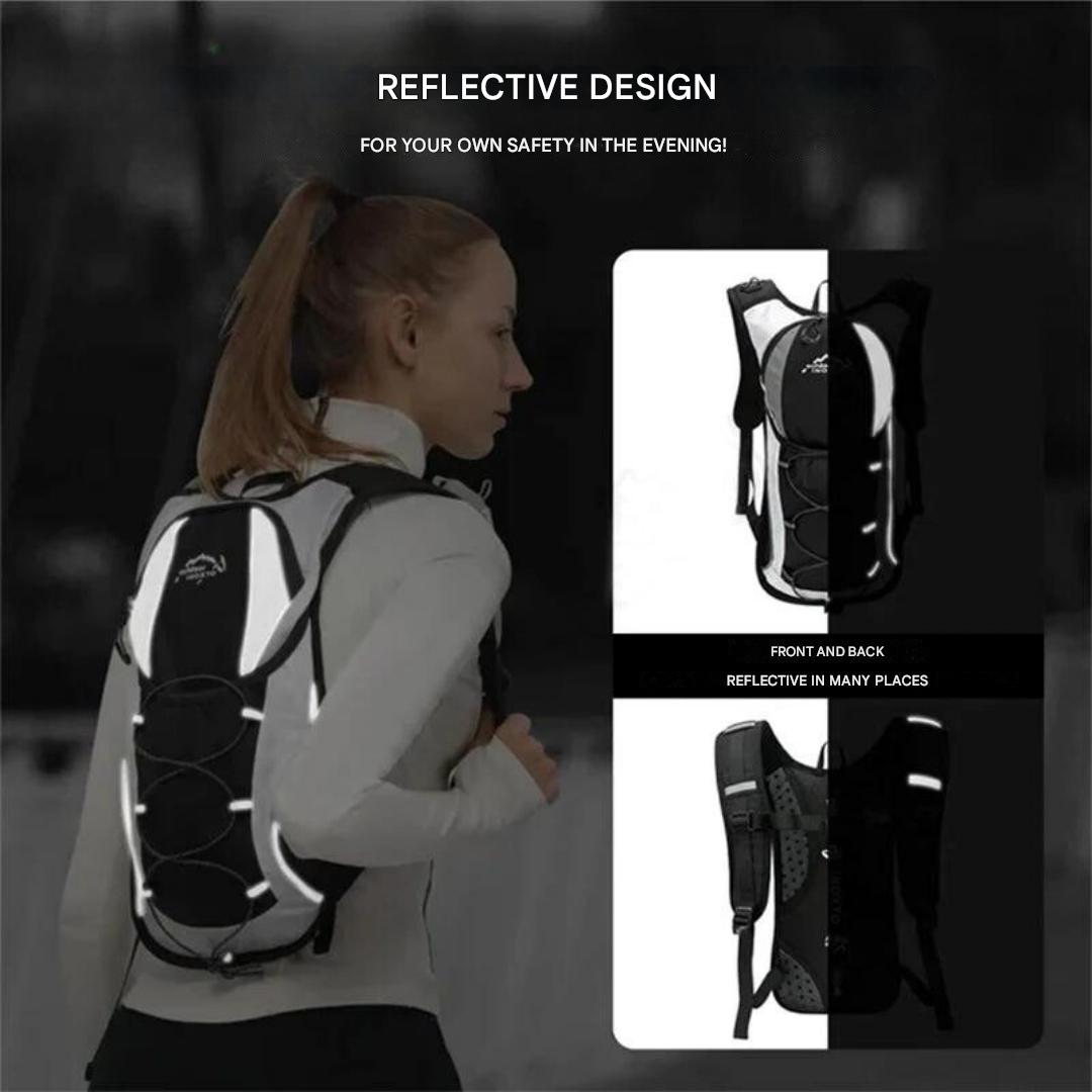 BowLift | Lightweight, Waterproof & with Integrated Water Bladder - AquaPack