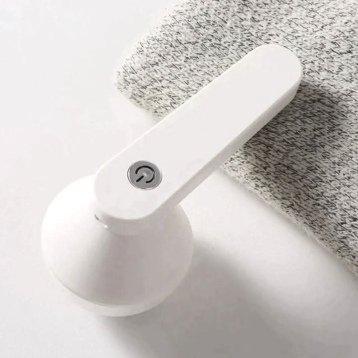 BowLift | Rechargeable Fabric Lint Remover for Clothes and Upholstery