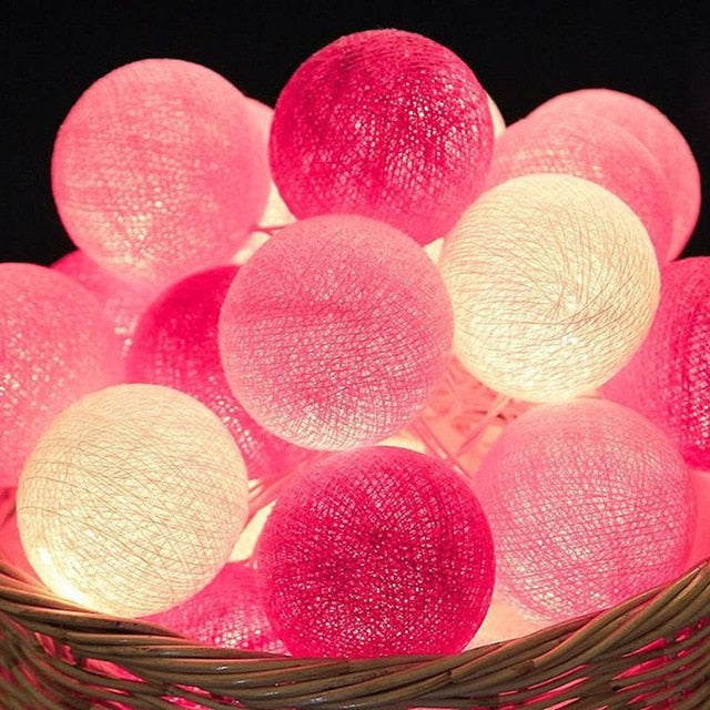 BowLift | LumiBall - Fun Cotton Light-Up Ball String Lights