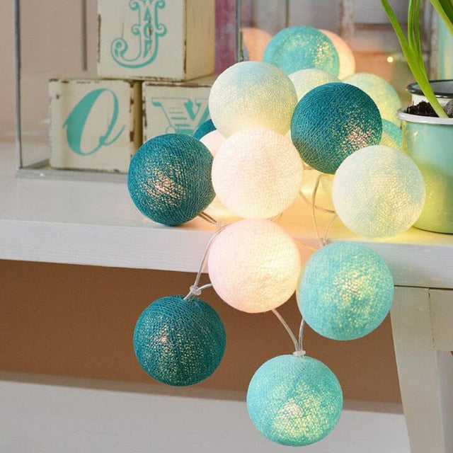 BowLift | LumiBall - Fun Cotton Light-Up Ball String Lights