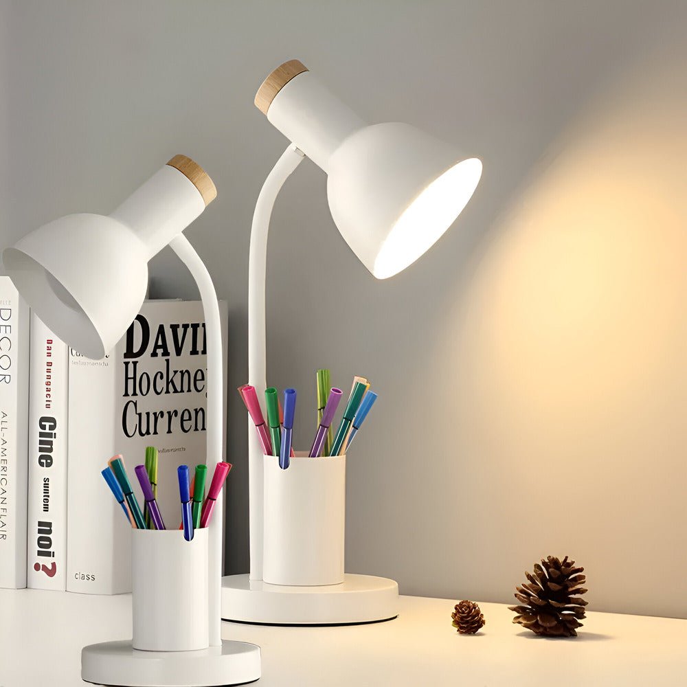 BowLift | LumoDesk – LED table lamp with pen holder for organization and lighting