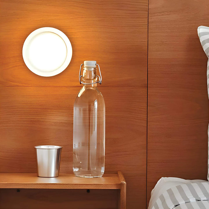 BowLift | Elegant Wall Lamp for Contemporary Interior