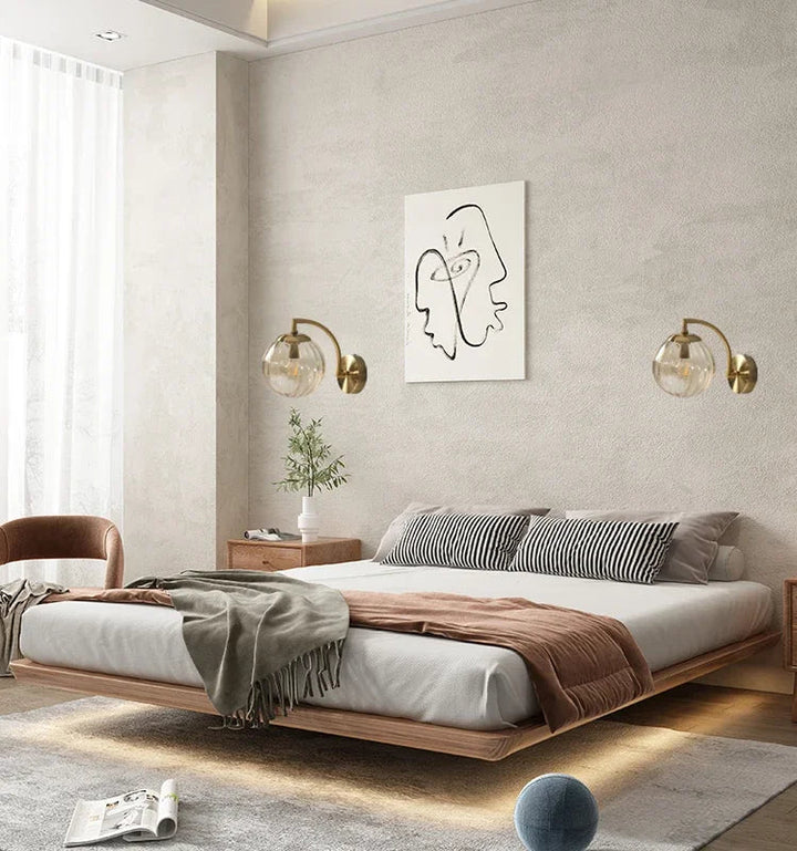 BowLift | Luxury Modern Wall Lamp Made of Glass - CrystalGlow