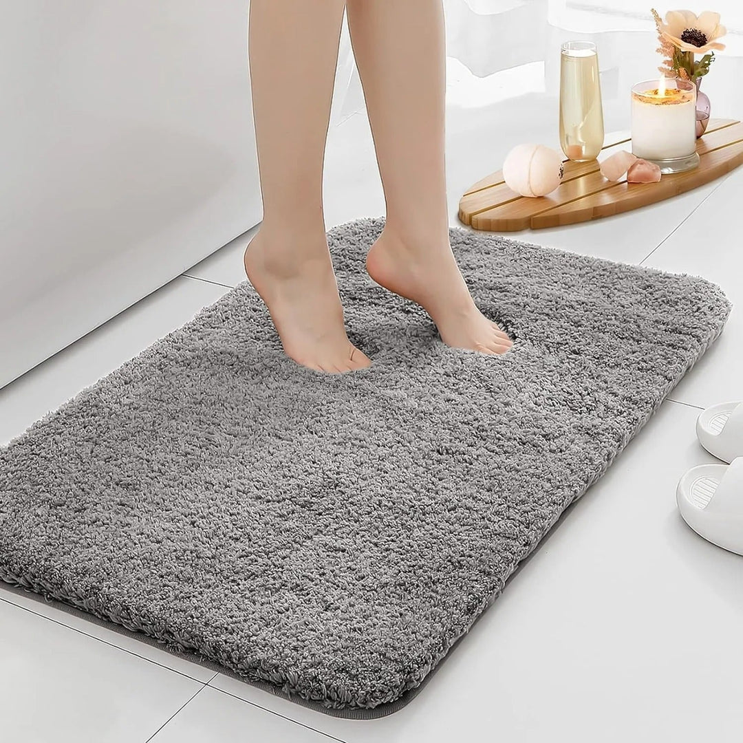 BowLift | Thickened Plush Anti-Slip Bathroom Mat | Super Absorbent, Durable & Machine Washable for Shower, Sink & Toilet Use