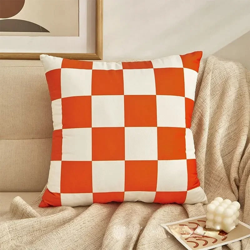 BowLift | Stylish Checkered Cushion – Trendy Must-Have for a Luxury Interior