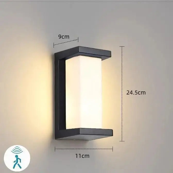 Weather-resistant LED outdoor lighting – Smart Motion Sensor | Bowlift