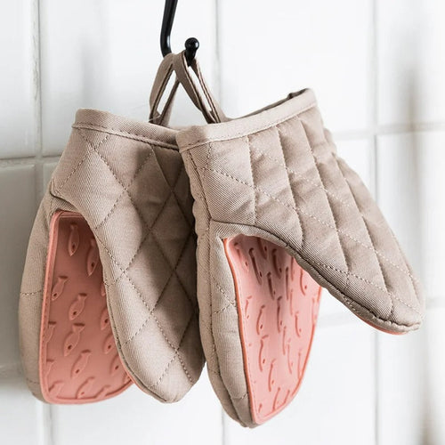 BowLift | Finley – Heat-resistant silicone oven mitt in fish shape