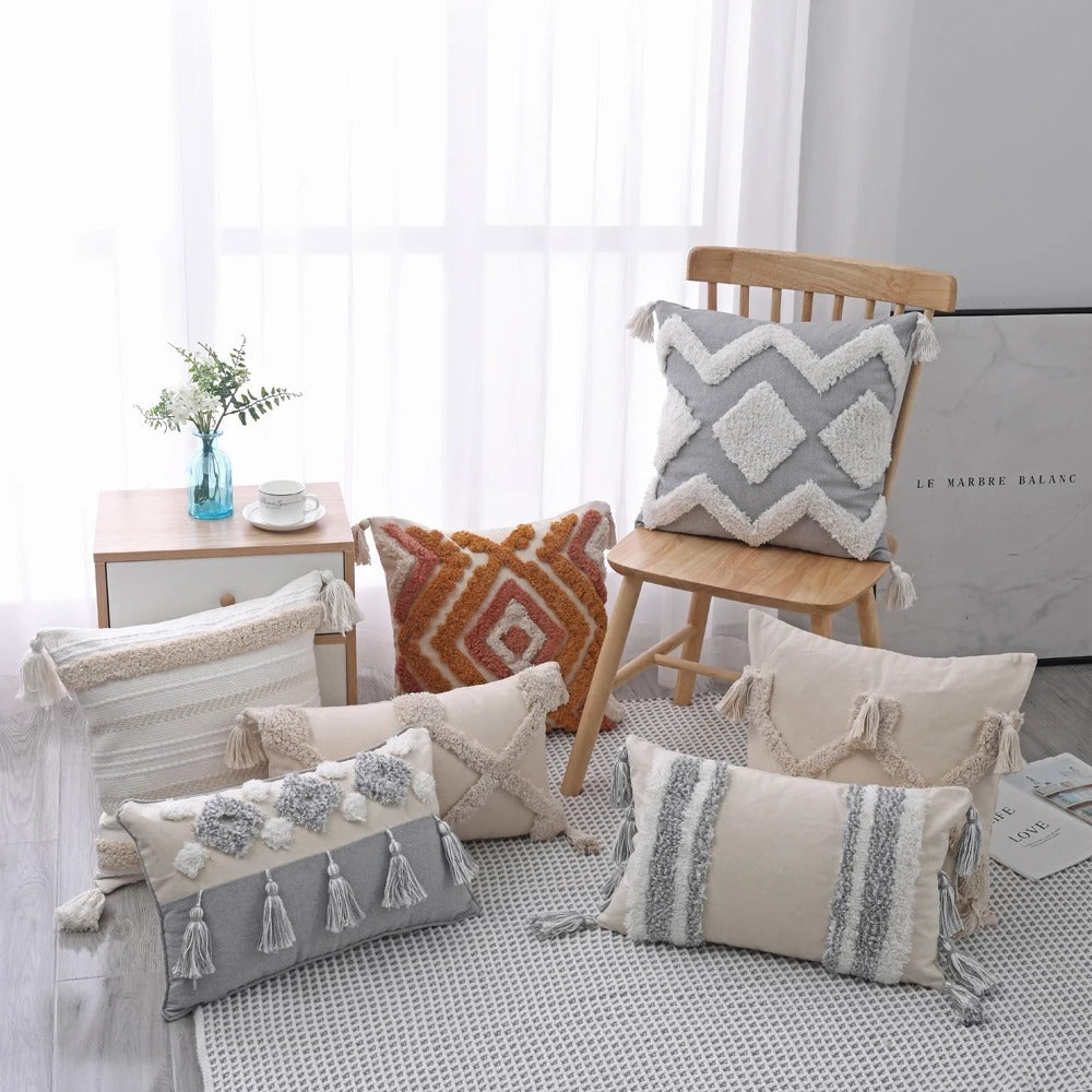 BowLift | Boho Tufted Cushion Cover - Moroccan Flair for Your Interior