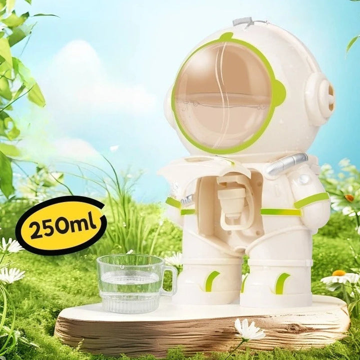 BowLift | Astronaut drinking bottle for children