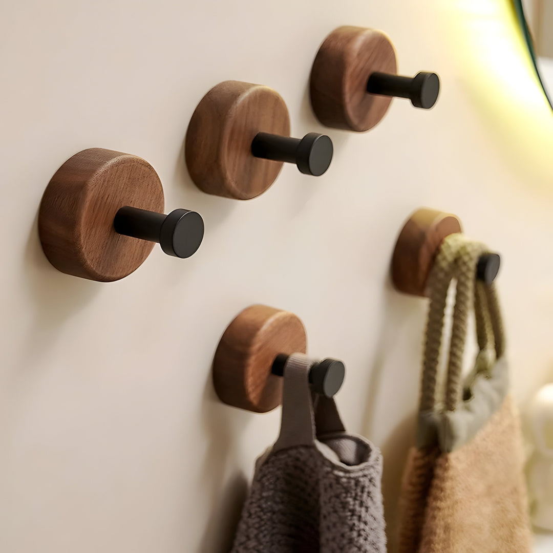 WoodenGrip Hook - Wooden wall hooks in Nordic style | Bowlift