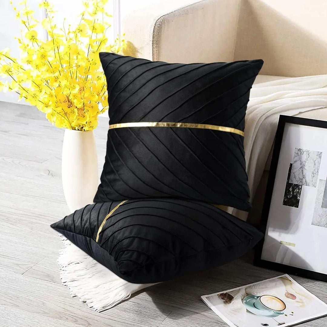 BowLift | Noir Élégance Cushion Cover - Luxury Velvet Cushion Cover with Gold Sequins - Refine Your Interior