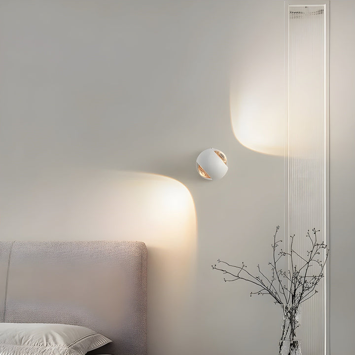 BowLift | ModernEdge Light – Contemporary 360° Rotating Indoor Wall Light