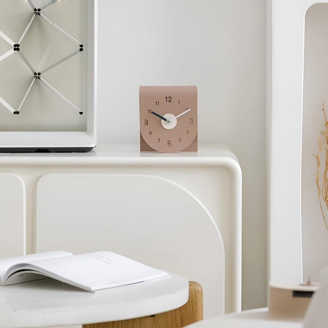 TimberCharm Clock – Decorative TaBowlifte Clock | Bowlift